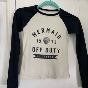 Billabong rash guard